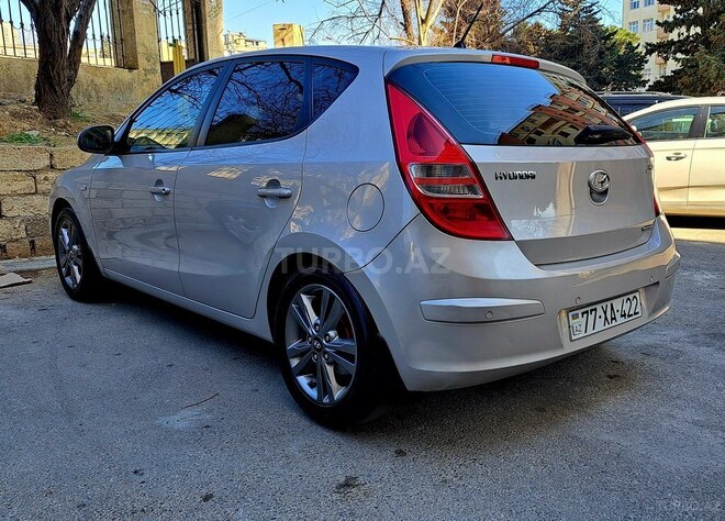 Hyundai i30 2009, 200,000 km - 1.6 l - Bakı