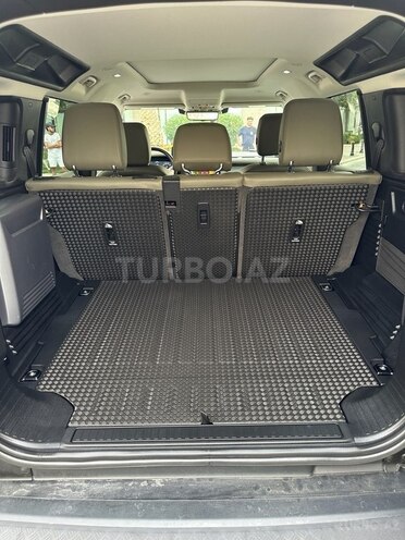 Land Rover Defender 2020, 74,600 km - 3.0 л - Bakı