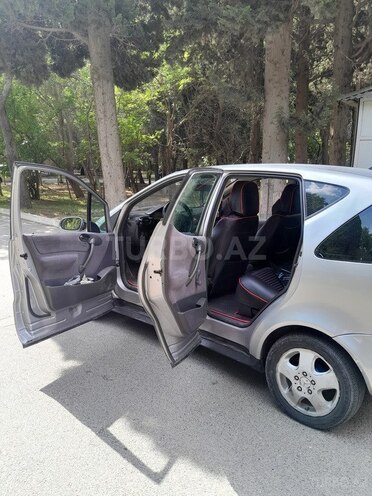 Mercedes A 190 1999, 321,072 km - 1.9 l - Bakı