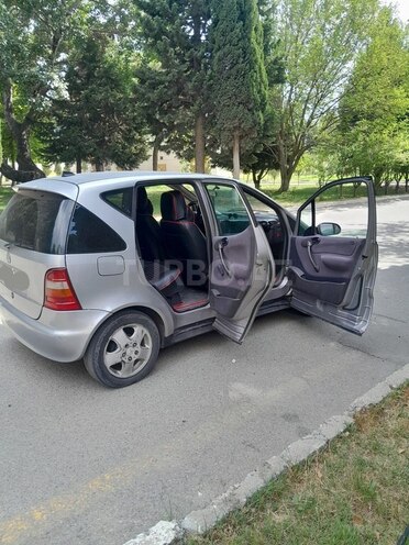 Mercedes A 190 1999, 321,072 km - 1.9 l - Bakı