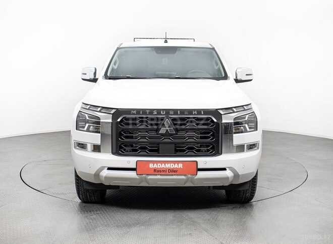 Mitsubishi L200 2024, 37,600 km - 2.4 l - Bakı