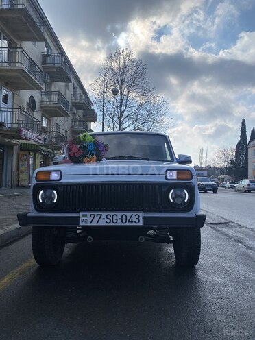 LADA (VAZ) Niva 2010, 165,000 km - 1.7 л - Göygöl