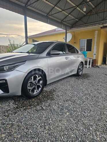 Kia Cerato 2019, 80,000 km - 2.0 l - Naftalan