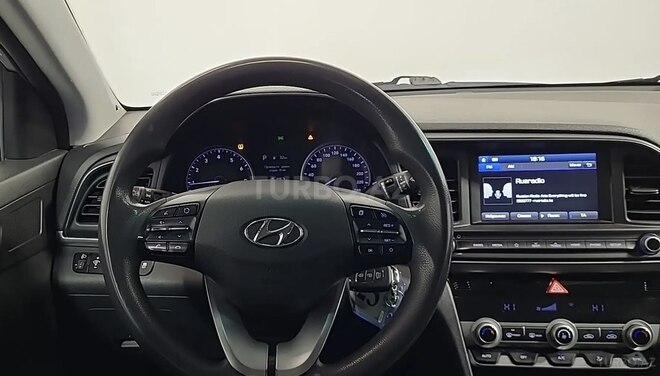 Hyundai Elantra 2019, 170,000 km - 1.6 л - Bakı