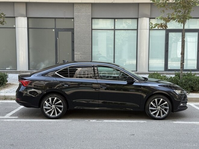 Skoda Octavia 2023, 39,000 km - 1.4 л - Bakı