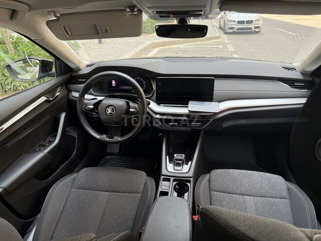 Skoda Octavia 2023, 39,000 km - 1.4 л - Bakı