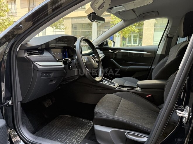 Skoda Octavia 2023, 39,000 km - 1.4 л - Bakı