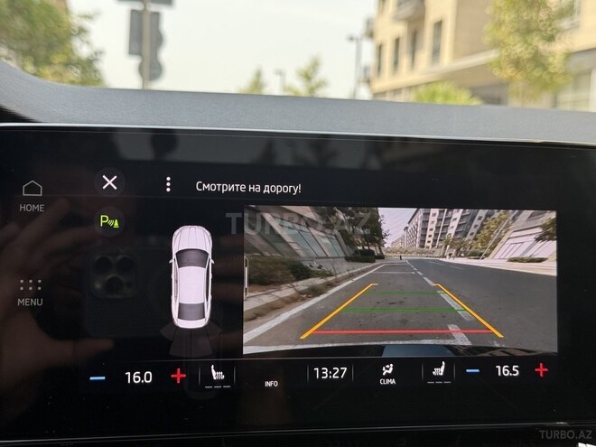 Skoda Octavia 2023, 39,000 km - 1.4 л - Bakı