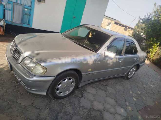 Mercedes C 180 1999, 490,029 km - 1.8 л - Biləsuvar