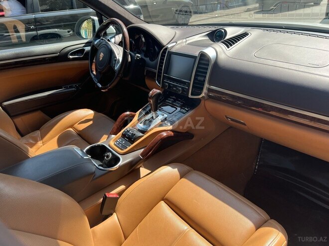 Porsche Cayenne GTS 2012, 45,000 km - 4.8 l - Bakı