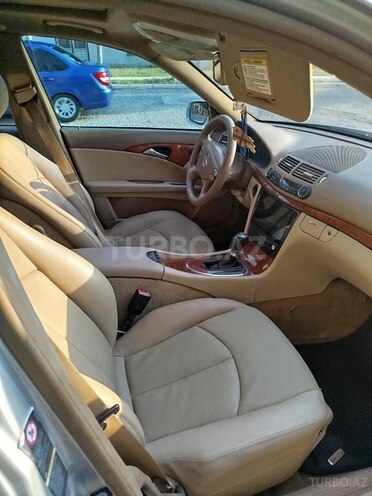 Mercedes E 220 2006, 365,665 km - 2.2 l - Salyan