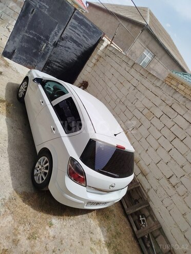 Opel Astra 2009, 250,000 km - 1.4 l - Bakı