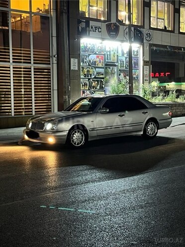 Mercedes E 230 1996, 299,999 km - 2.3 l - Xaçmaz