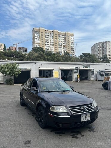 Volkswagen Passat 2004, 197,000 km - 1.8 l - Bakı