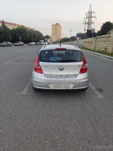 Hyundai i30 2010, 198,000 km - 1.4 л - Bakı