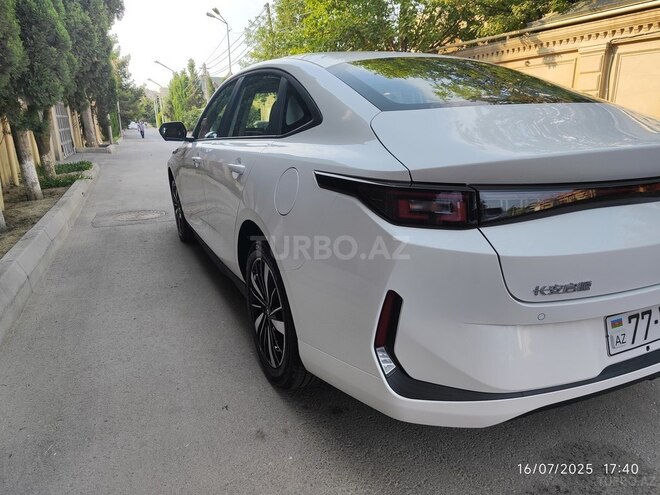 Changan Qiyuan A05 2025, 0 km - 1.5 l - Bakı