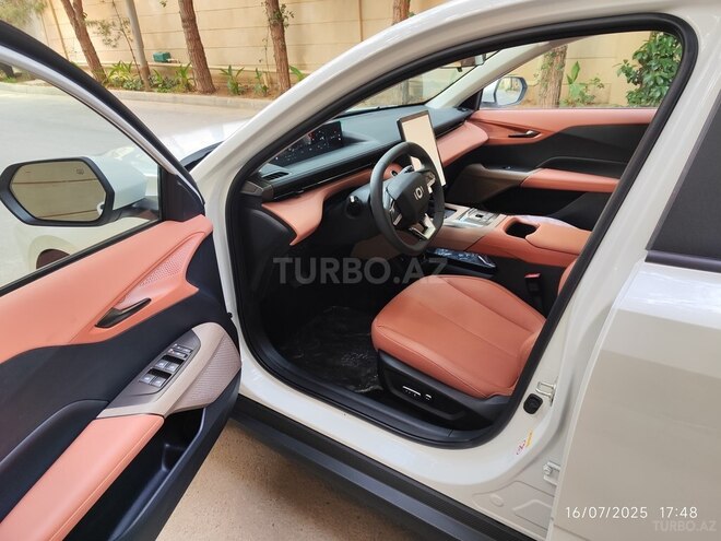 Changan Qiyuan A05 2025, 0 km - 1.5 l - Bakı