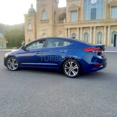 Hyundai Elantra 2016, 100,000 km - 2.0 л - Qəbələ
