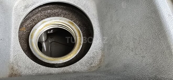 Toyota Prius V 2012, 285,000 km - 1.8 л - Bərdə