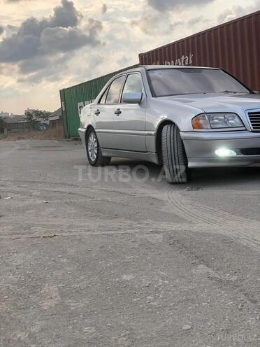 Mercedes C 280 2000, 340,000 km - 2.8 l - Bakı