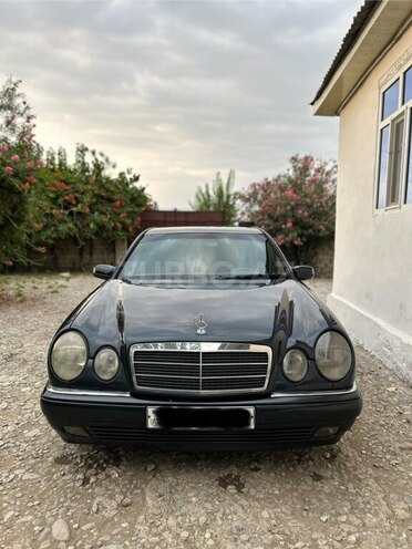 Mercedes E 230 1997, 403,000 km - 2.3 l - Kürdəmir