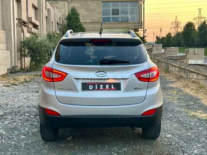 Hyundai Tucson 2014, 239,000 km - 2.0 l - Bakı