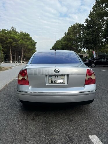 Volkswagen Passat 2004, 315,000 km - 1.8 l - Xırdalan