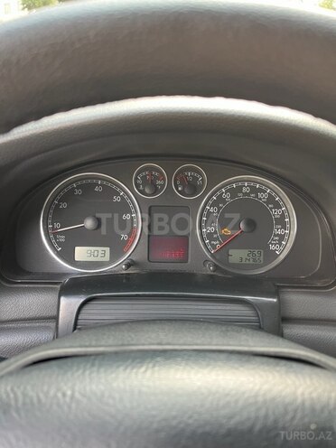 Volkswagen Passat 2004, 315,000 km - 1.8 l - Xırdalan