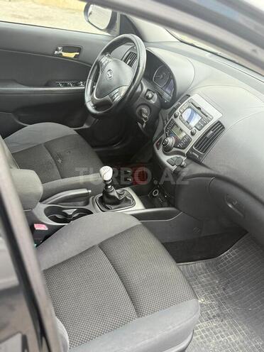 Hyundai i30 2009, 320,000 km - 1.6 l - Bakı