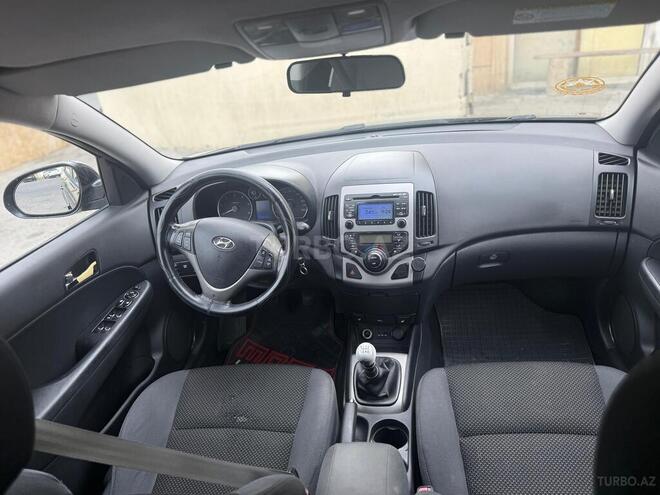 Hyundai i30 2009, 320,000 km - 1.6 l - Bakı