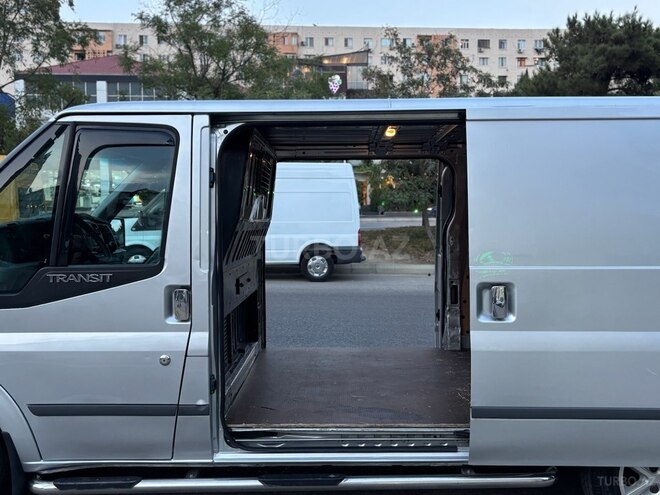 Ford Transit 2010, 179,000 km - 2.2 л - Bakı