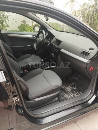 Opel Astra 2006, 254,100 km - 1.4 l - Bakı