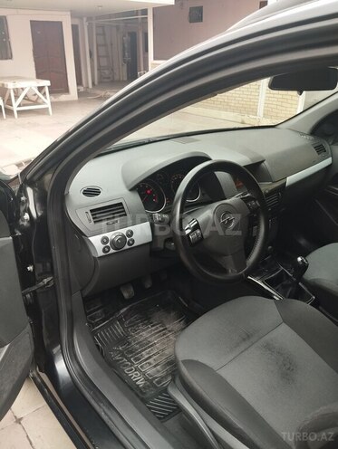 Opel Astra 2006, 254,100 km - 1.4 l - Bakı