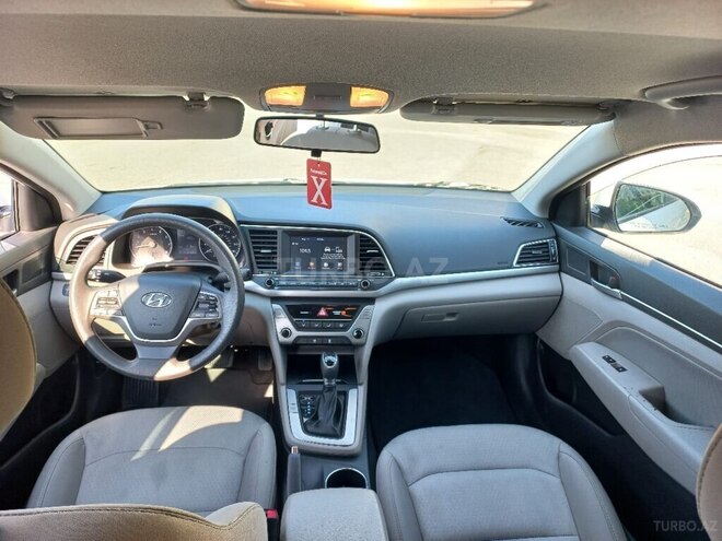 Hyundai Elantra 2018, 96,253 km - 2.0 л - Bakı