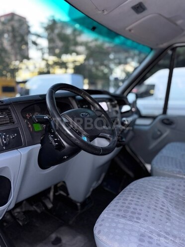 Ford Transit 2009, 320,000 km - 2.4 l - Bakı