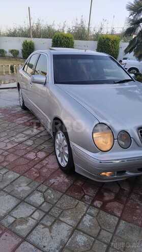 Mercedes E 240 1999, 280,147 km - 2.4 l - Sabirabad