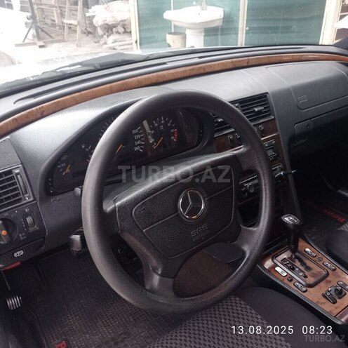 Mercedes C 240 1999, 300,000 km - 2.4 л - Ağdaş