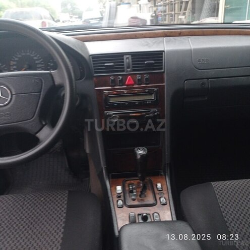 Mercedes C 240 1999, 300,000 km - 2.4 л - Ağdaş