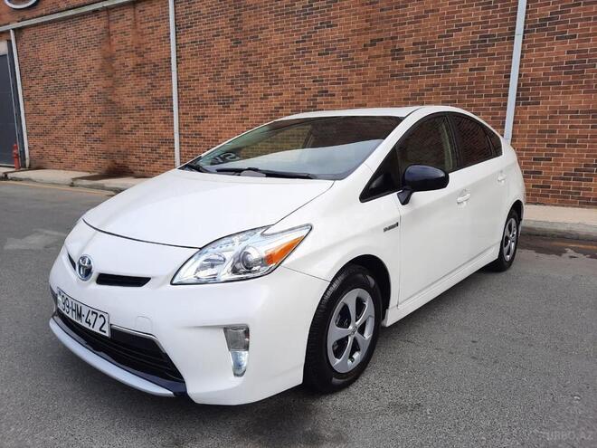 Toyota Prius 2013, 300,000 km - 1.8 л - Bakı
