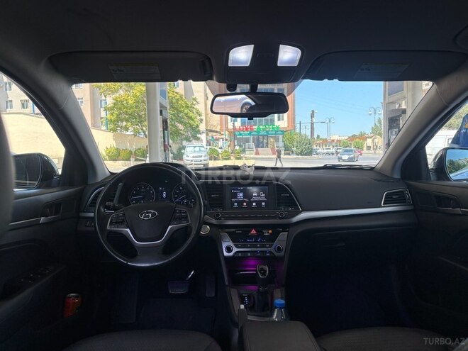 Hyundai Elantra 2016, 150,223 km - 2.0 l - Bakı