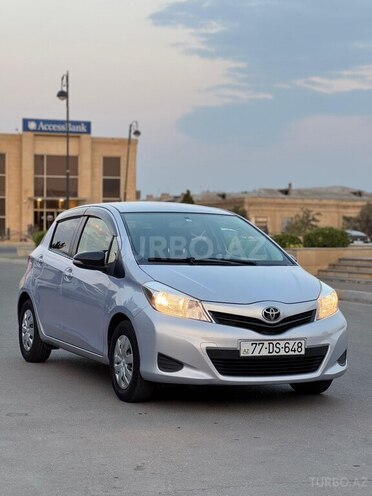 Toyota Vitz 2012, 176,000 km - 1.3 l - Gəncə