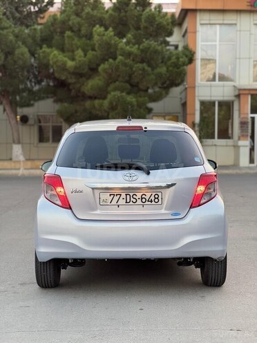 Toyota Vitz 2012, 176,000 km - 1.3 l - Gəncə