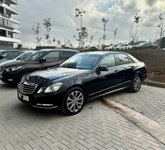 Mercedes E 220 2011, 248,000 km - 2.1 l - Bakı