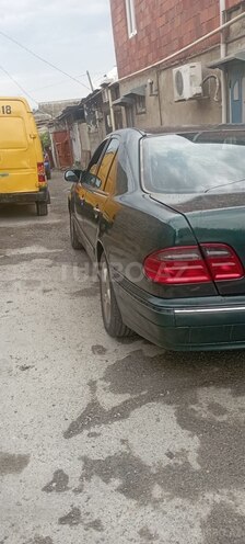Mercedes E 270 2000, 397,546 km - 2.7 l - Bakı