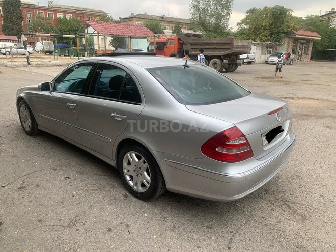 Mercedes E 270 2003, 380,000 km - 2.7 l - Bakı