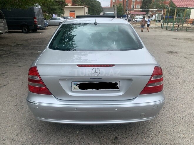 Mercedes E 270 2003, 380,000 km - 2.7 l - Bakı