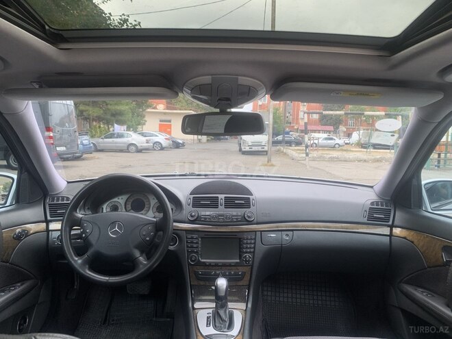 Mercedes E 270 2003, 380,000 km - 2.7 l - Bakı