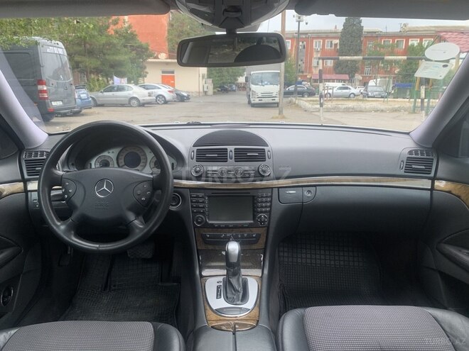 Mercedes E 270 2003, 380,000 km - 2.7 l - Bakı