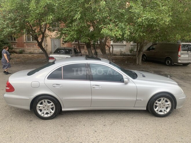 Mercedes E 270 2003, 380,000 km - 2.7 l - Bakı
