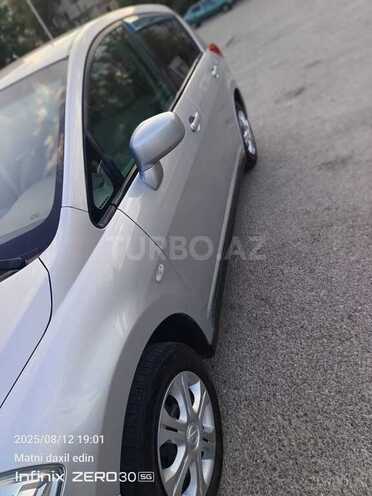 Nissan Tiida 2011, 215,000 km - 1.6 l - Sumqayıt